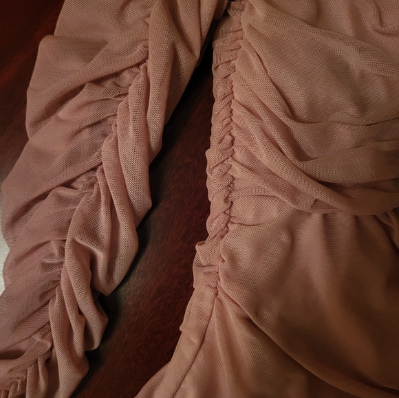 Nwt A Hot Mesh Mauve Bodysuit - Picture 8 of 11